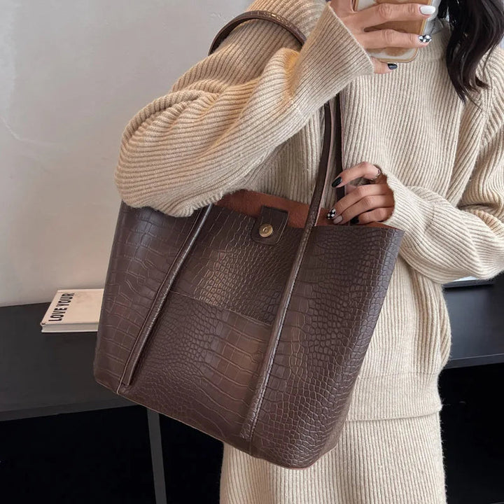 Françoise | Structured Chic Tote